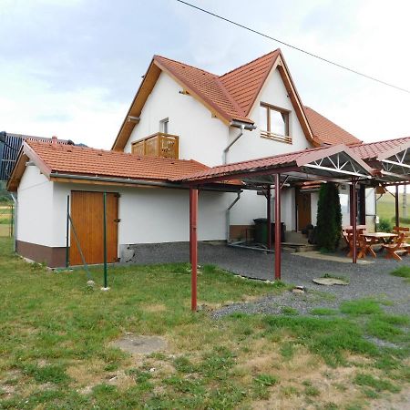 Apartmany Tania Zavazna Poruba Екстер'єр фото